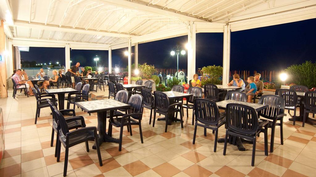 Hotel Corallo Lido di Jesolo Ngoại thất bức ảnh
